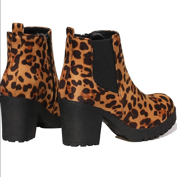 Leopard Grunge Slip on Chunky Heel Booties - Picture 5 of 6